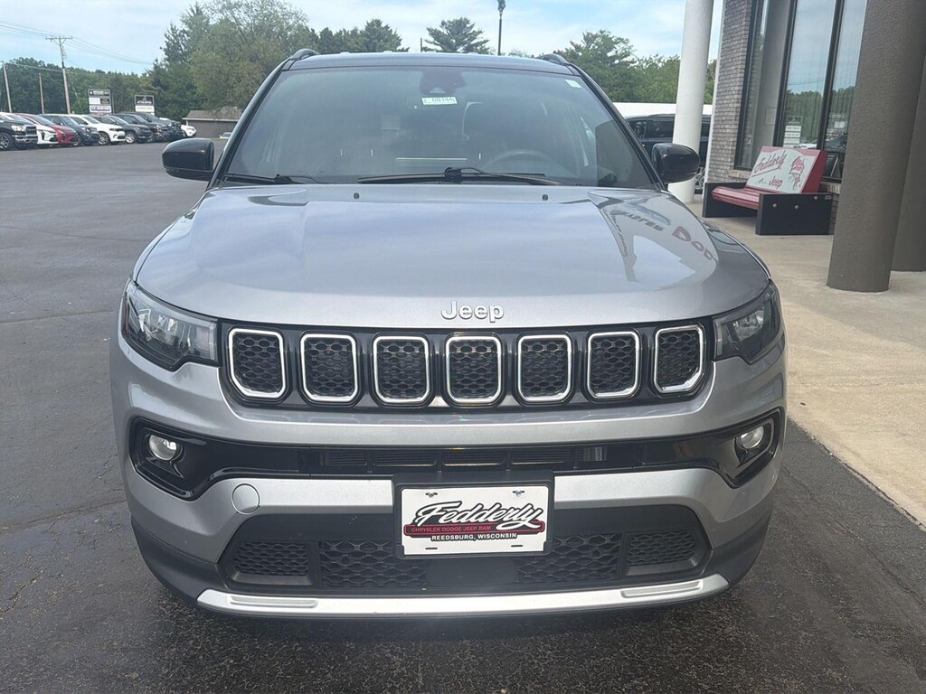 Used 2024 Jeep Compass Limited SUV