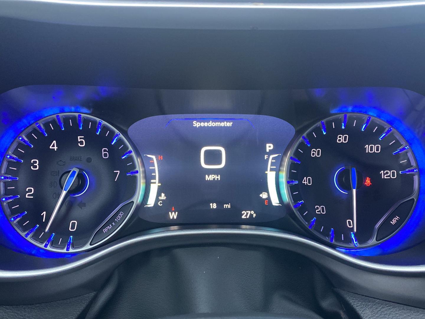 2026 Chrysler Pacifica Select - Photo 8