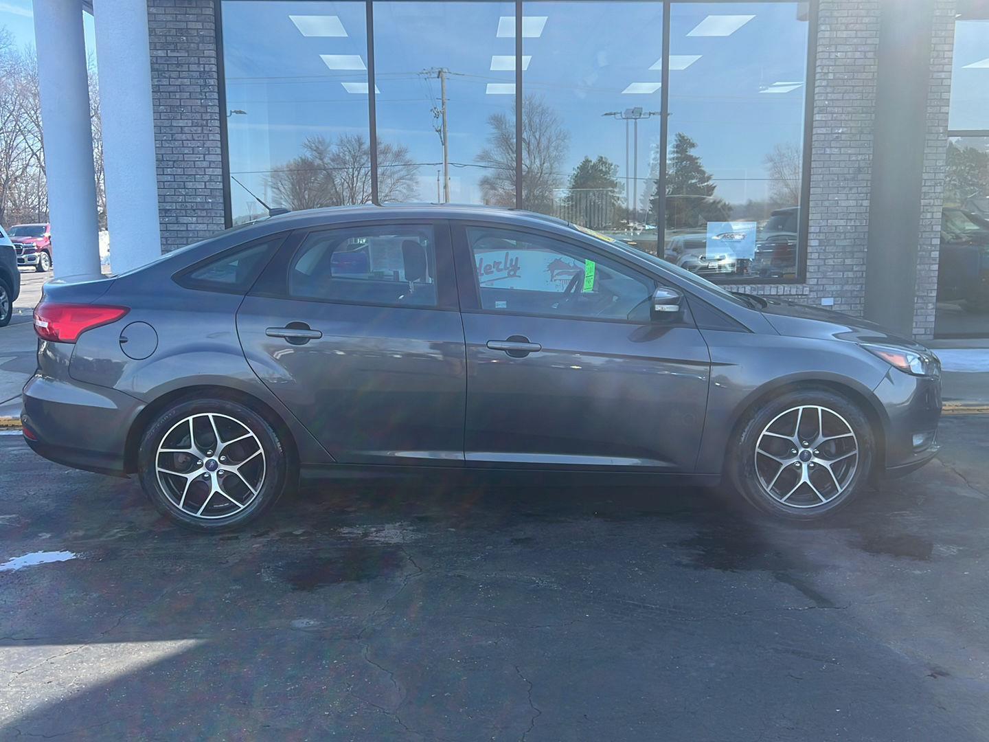 Used 2018 Ford Focus SEL with VIN 1FADP3H28JL228032 for sale in Reedsburg, WI