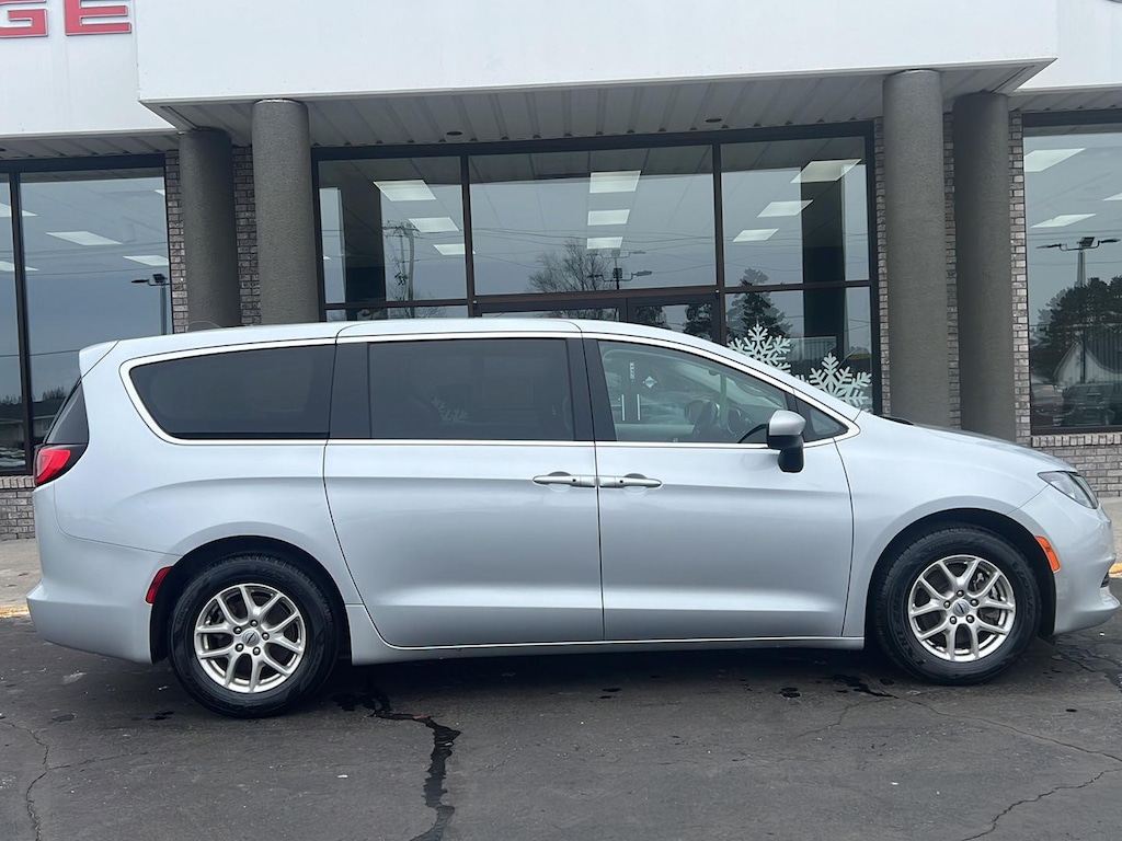 Used 2023 Chrysler Voyager LX Van