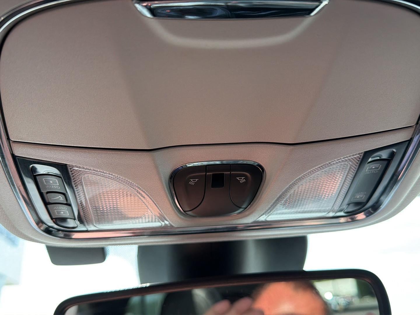 2022 Jeep Cherokee Limited - Photo 18