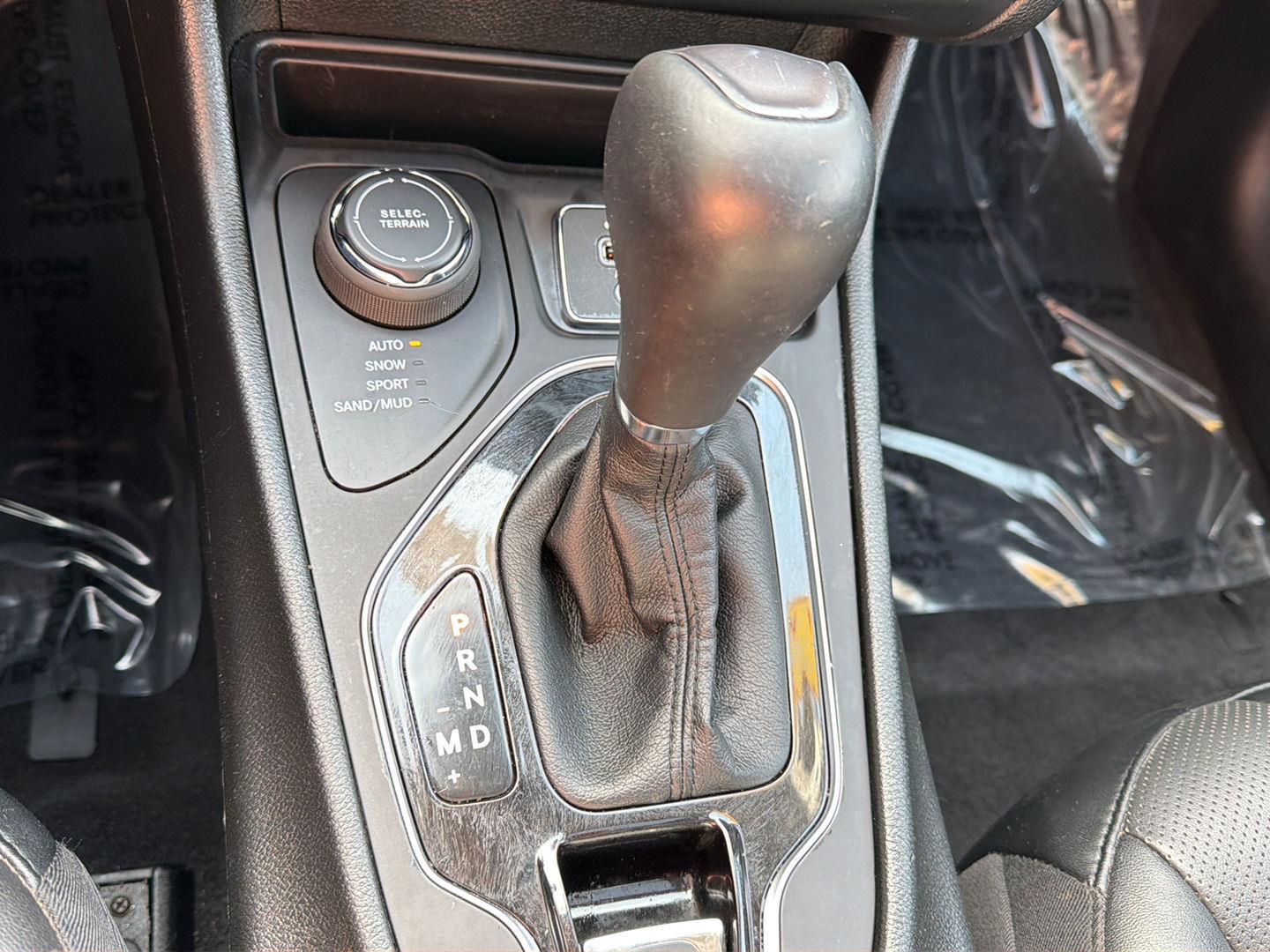 2022 Jeep Cherokee Limited - Photo 16