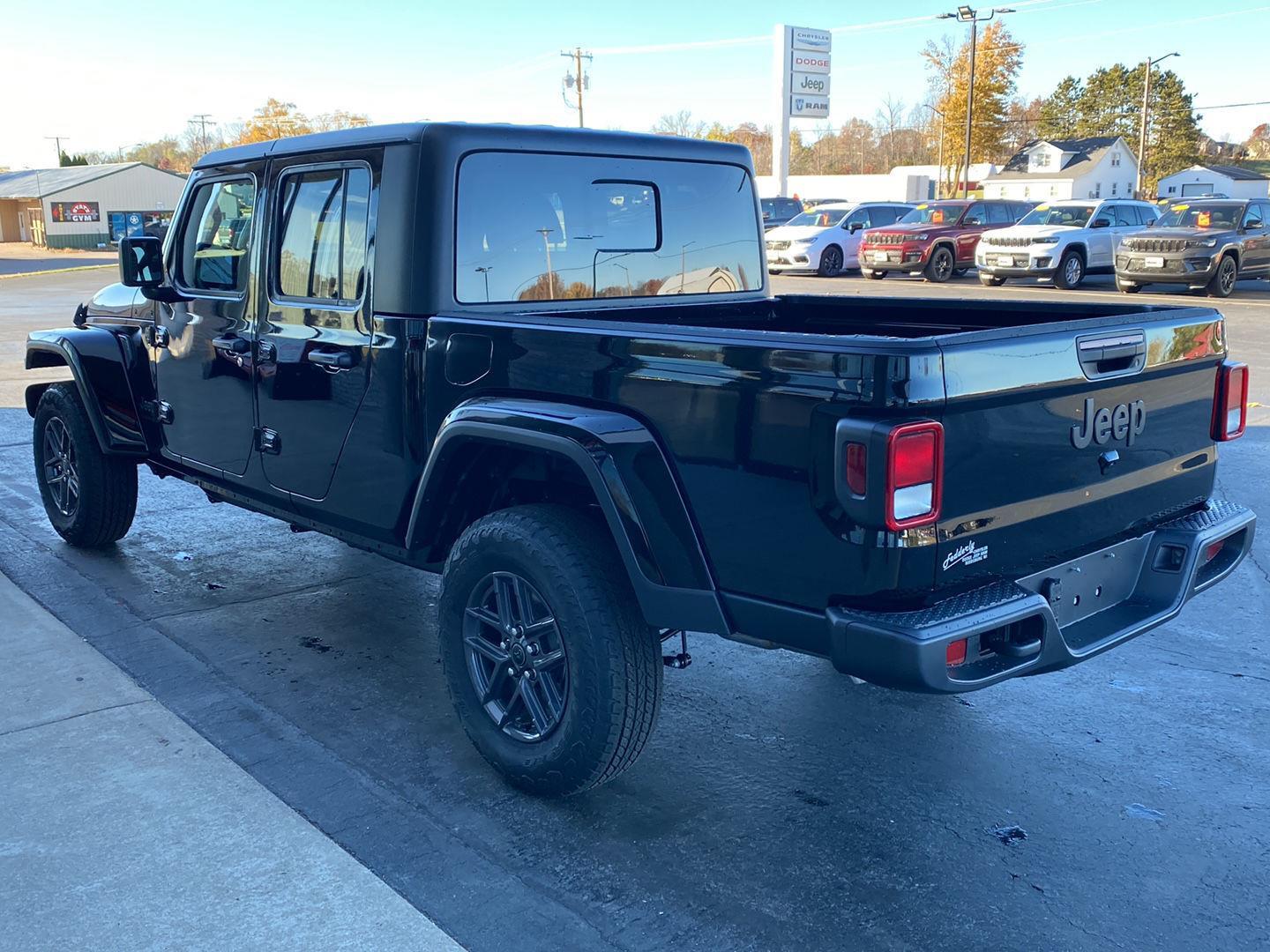 2026 Jeep Gladiator Sport S - Photo 14