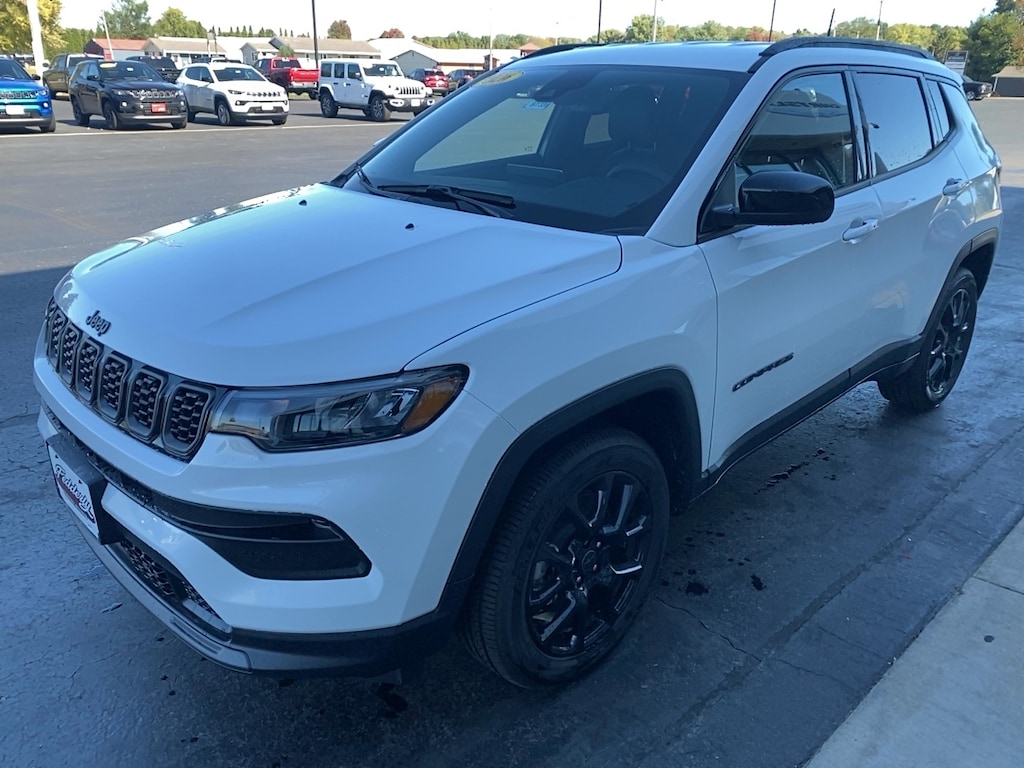 New 2026 Jeep Compass Latitude Sport Utility