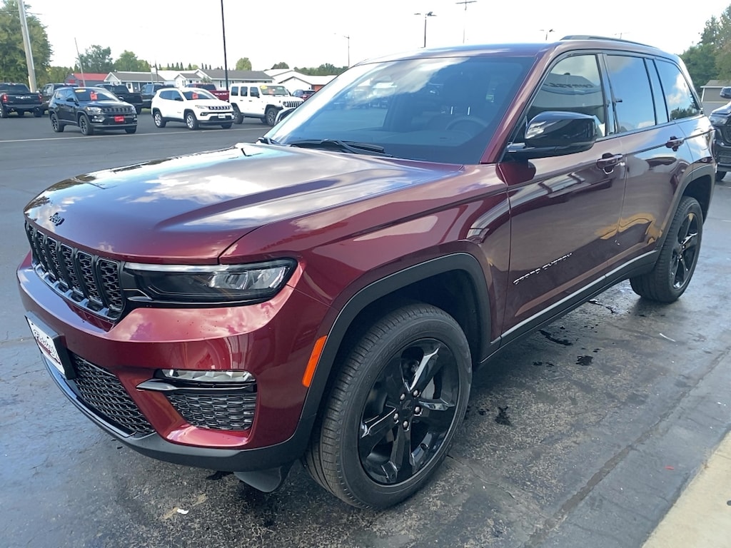 New 2025 Jeep Grand Cherokee Limited Sport Utility