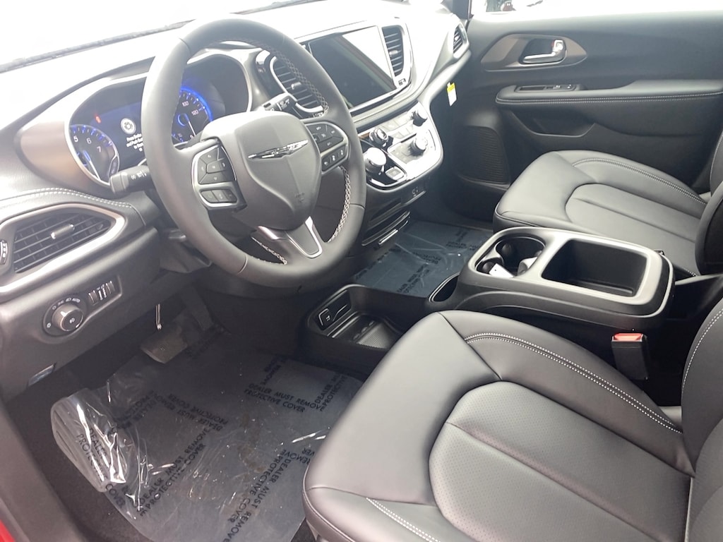 New 2026 Chrysler Pacifica Select Passenger Van