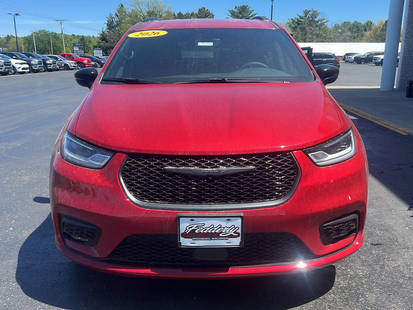 2026 Chrysler Pacifica Select - Photo 20