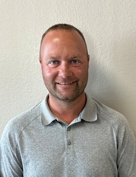 Staff member Chris Hebel from ID_267d72