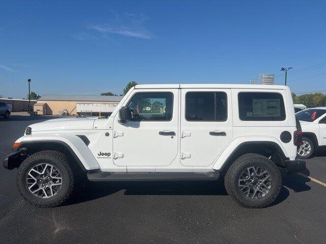 2025 Jeep Wrangler 4-Door Sahara - Photo 20
