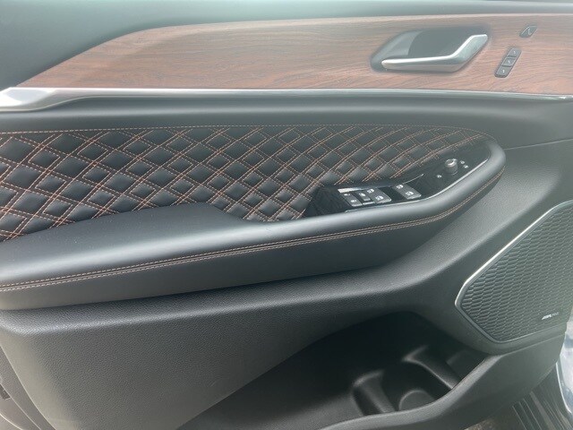 2023 Jeep Grand Cherokee L Summit photo 4