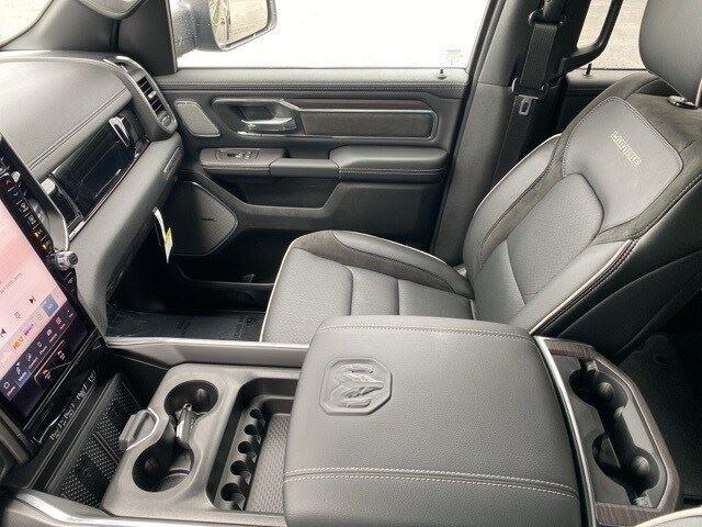 2026 RAM 1500 Laramie - Photo 15