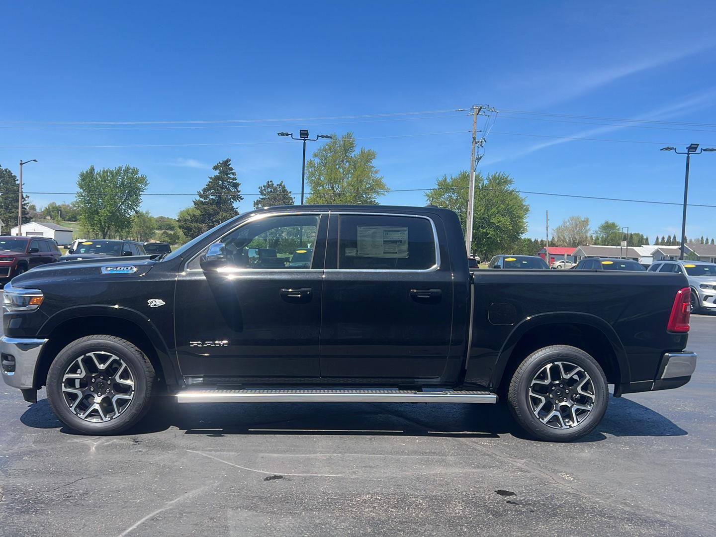 2026 RAM 1500 Laramie - Photo 20