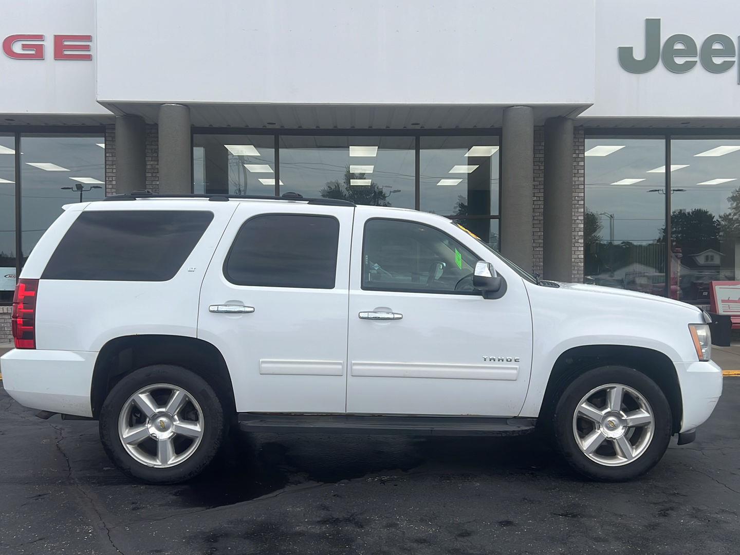 Used 2011 Chevrolet Tahoe LT with VIN 1GNSKBE06BR357650 for sale in Reedsburg, WI