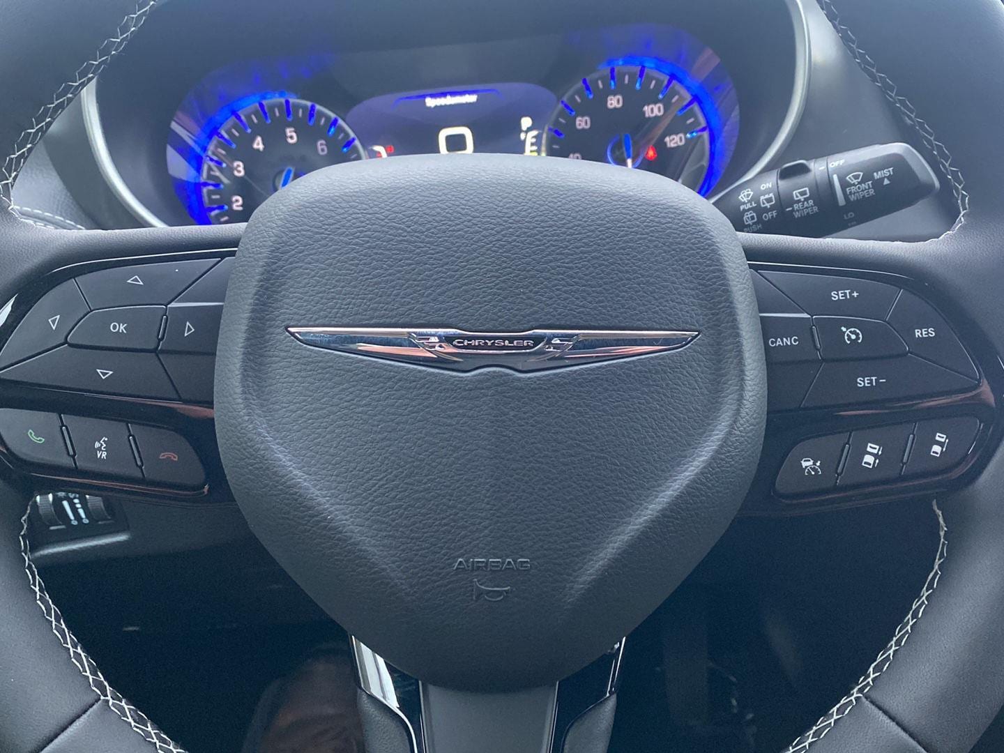 2026 Chrysler Pacifica Select - Photo 9