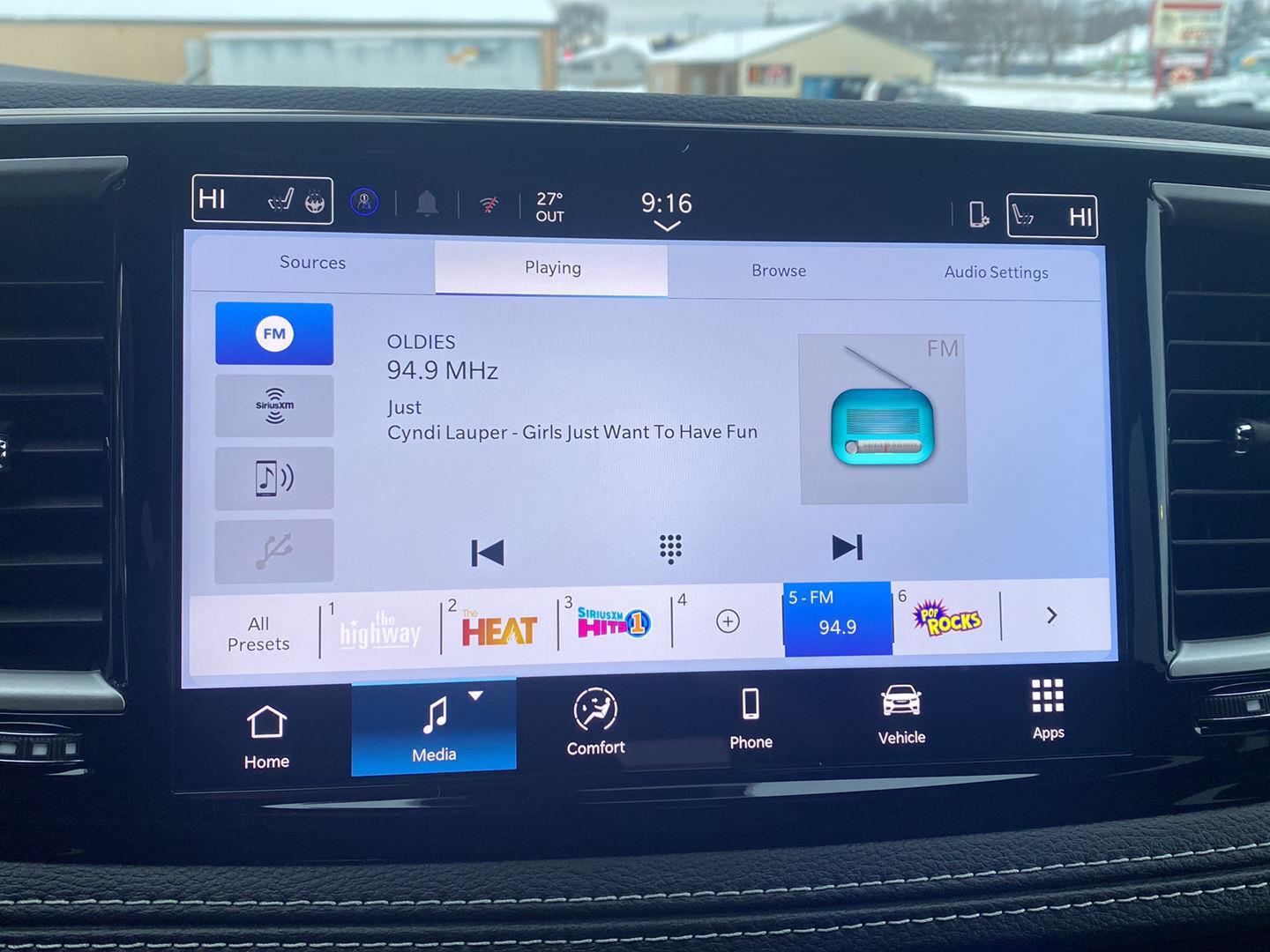 2026 Chrysler Pacifica Select - Photo 11