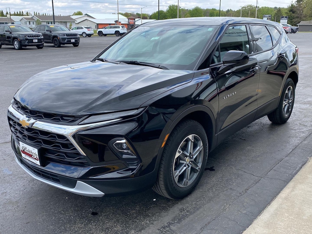 Used 2025 Chevrolet Blazer LT SUV