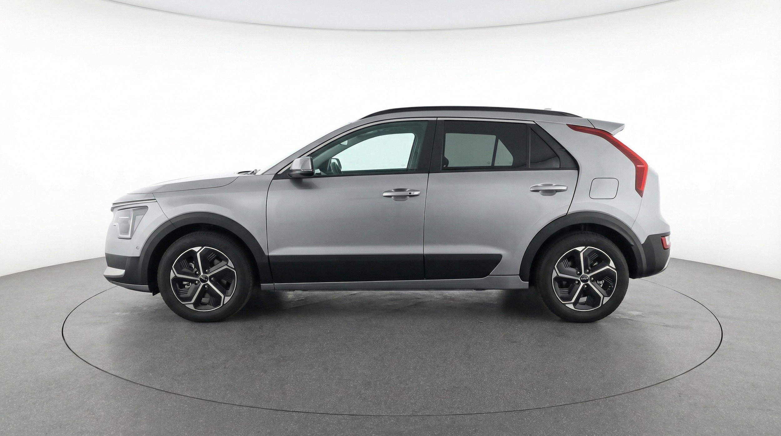 Thumbnail: 2026 Kia Niro - 5