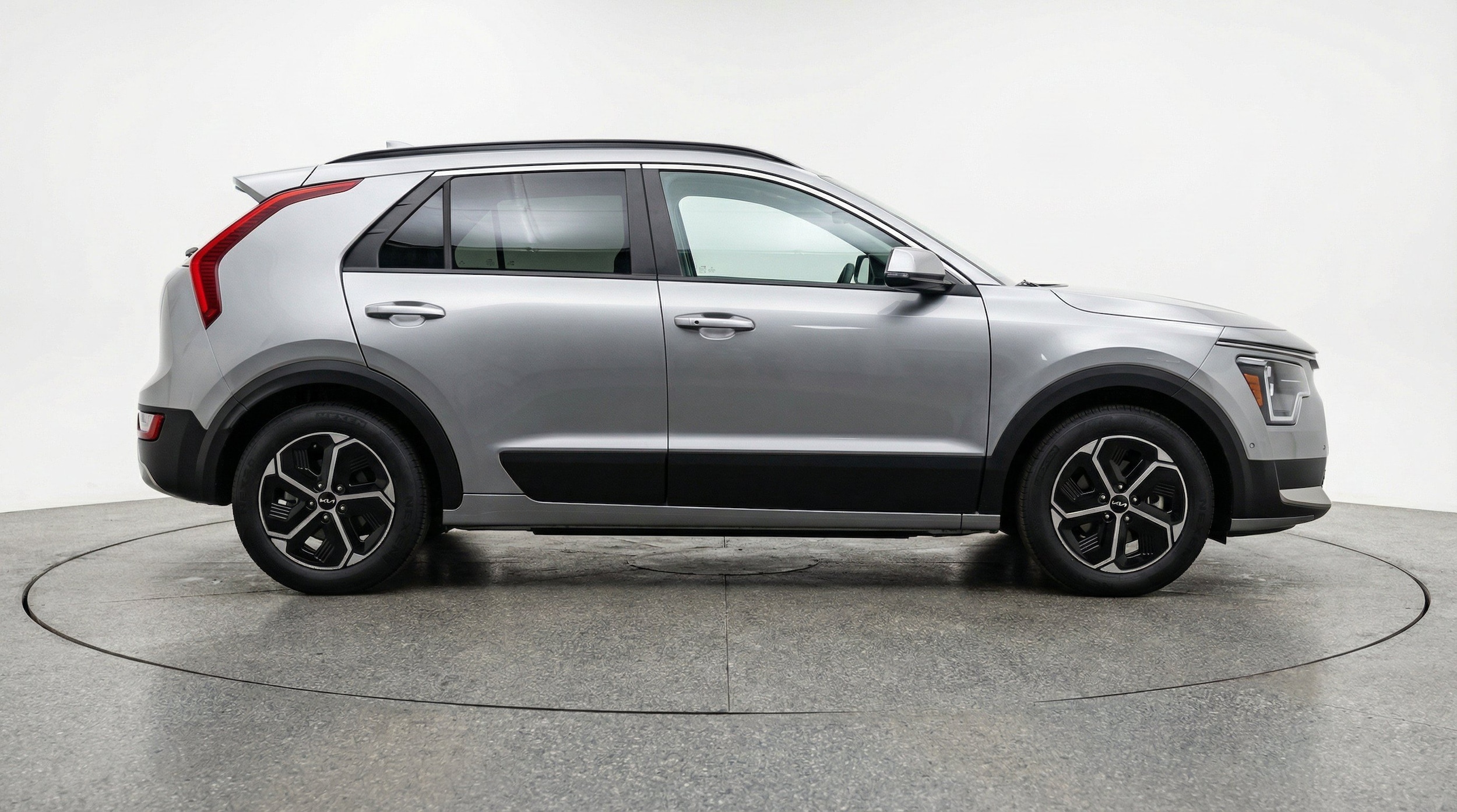 Thumbnail: 2026 Kia Niro - 11