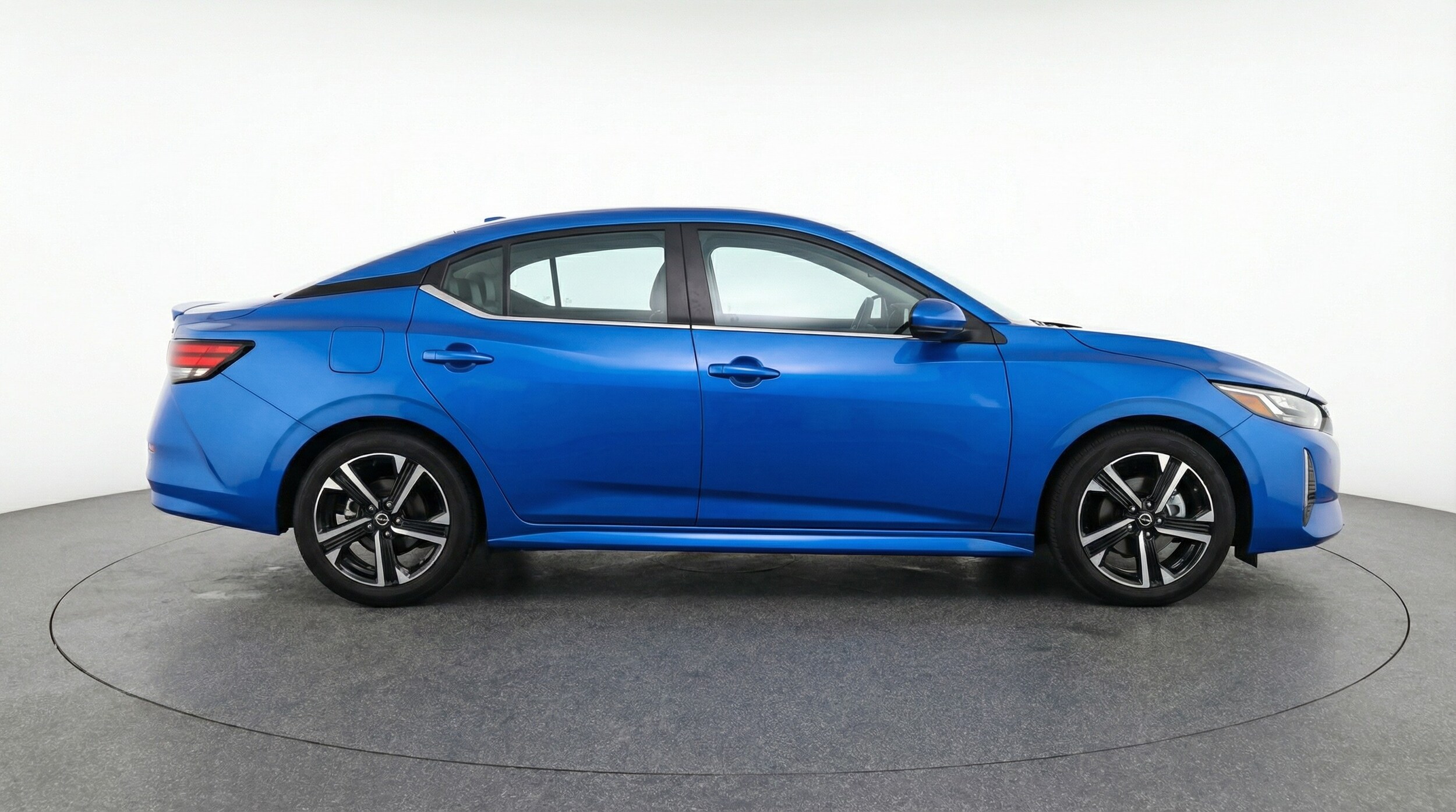 Thumbnail: 2025 Nissan Sentra - 8