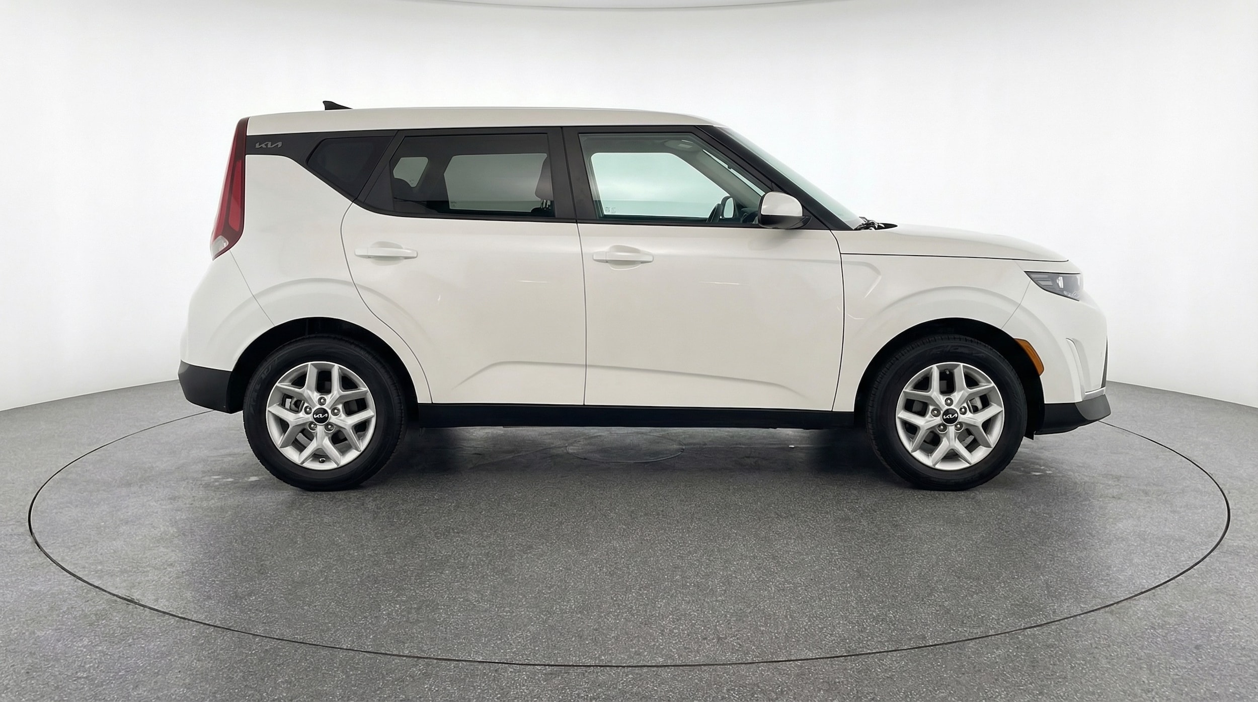 Thumbnail: 2025 Kia Soul - 8