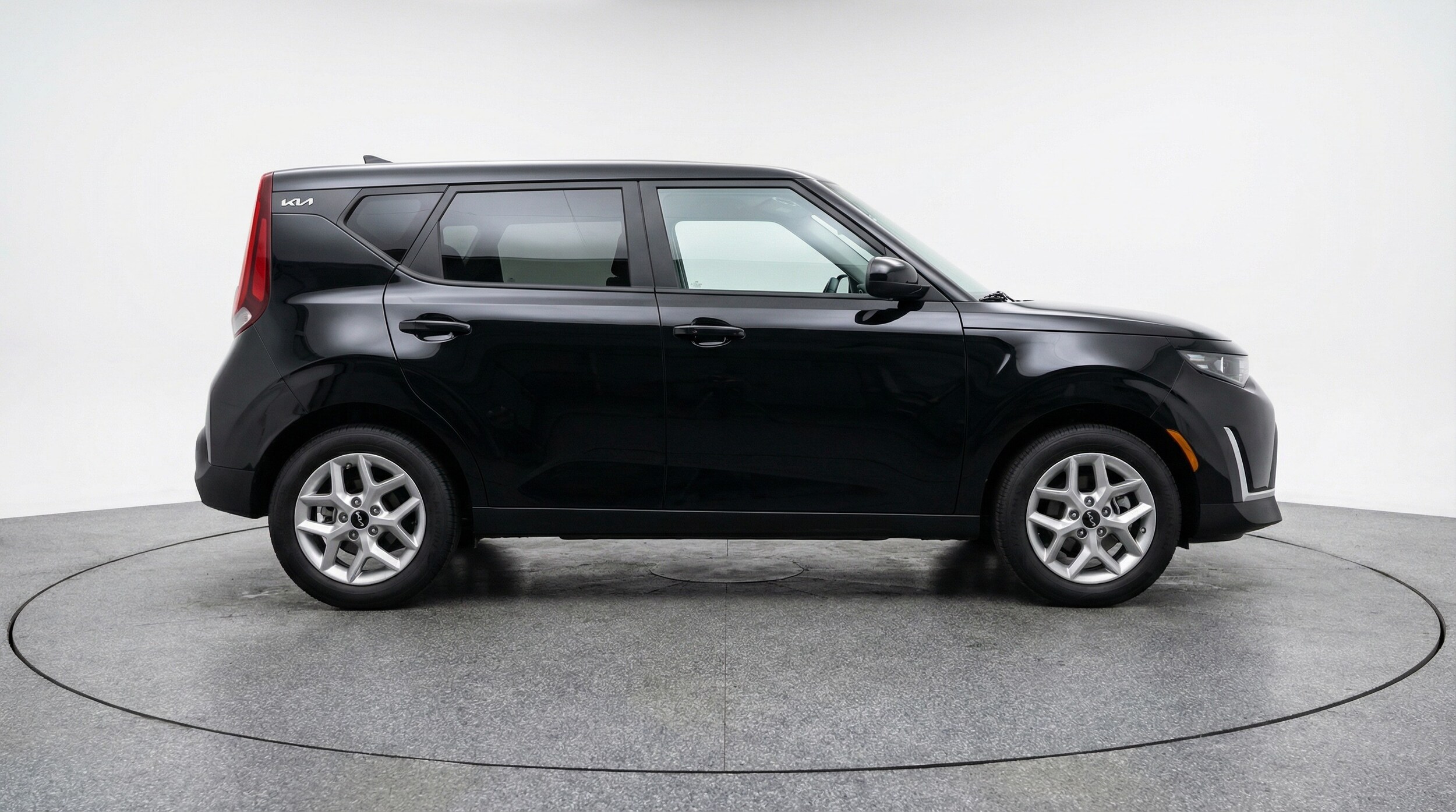 Thumbnail: 2025 Kia Soul - 8