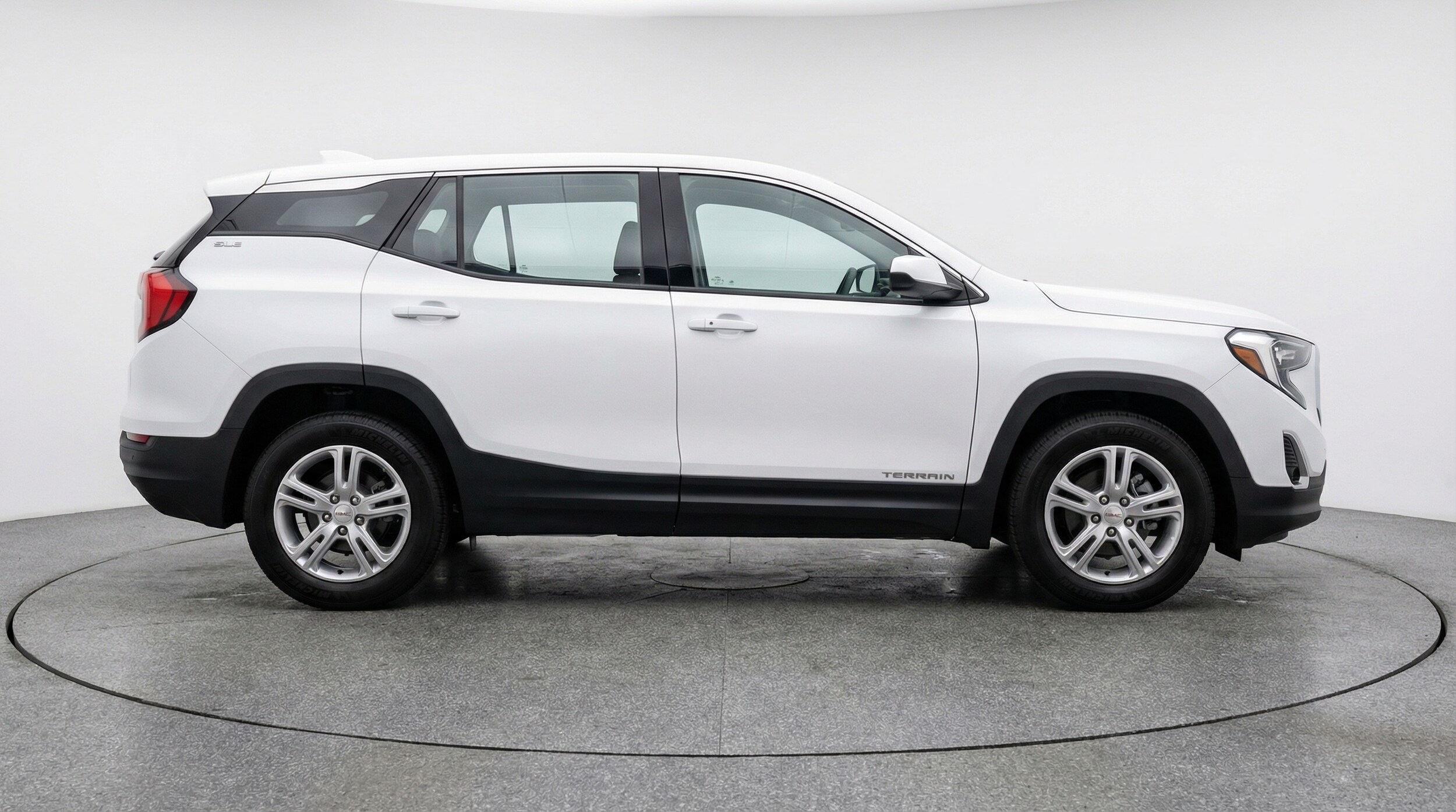 Thumbnail: 2024 GMC Terrain - 8