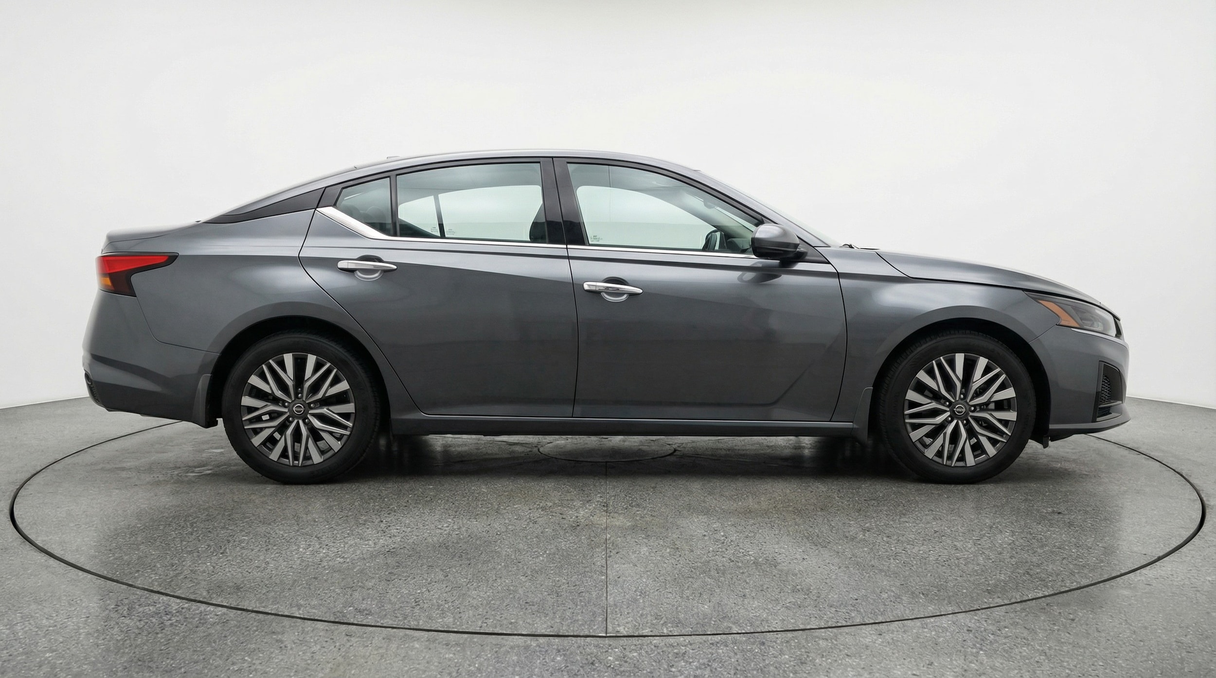 Thumbnail: 2025 Nissan Altima - 8