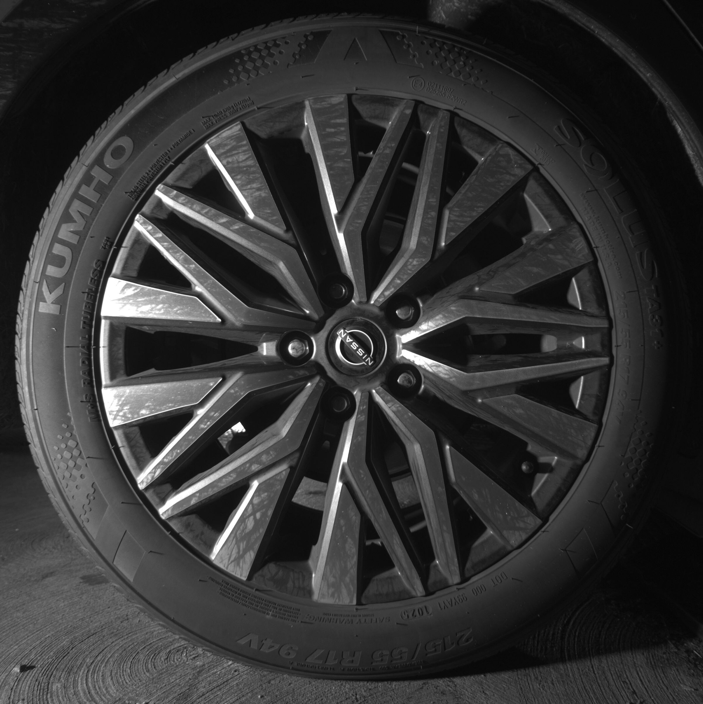 Thumbnail: 2025 Nissan Altima - 12