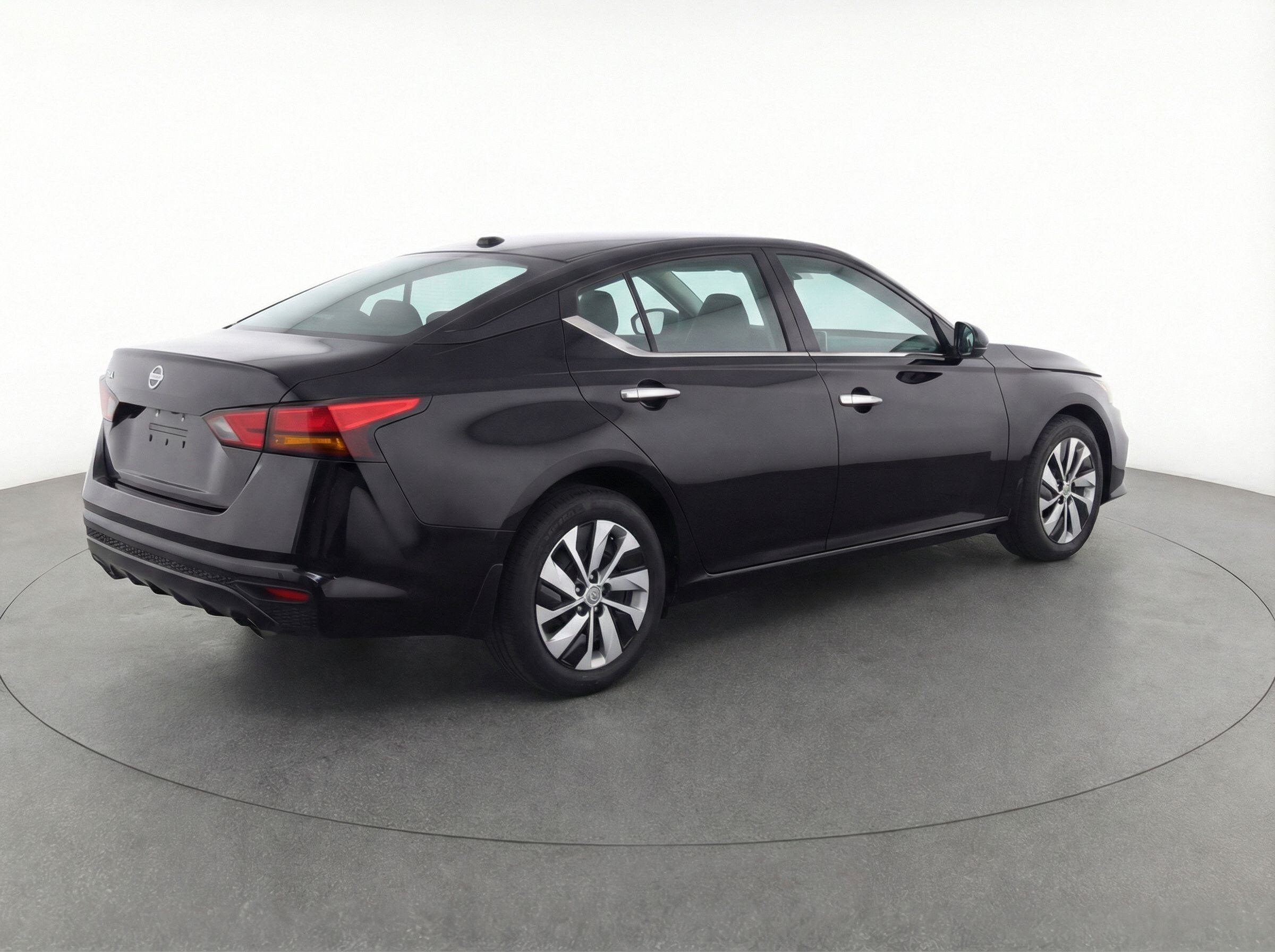 Thumbnail: 2023 Nissan Altima - 7