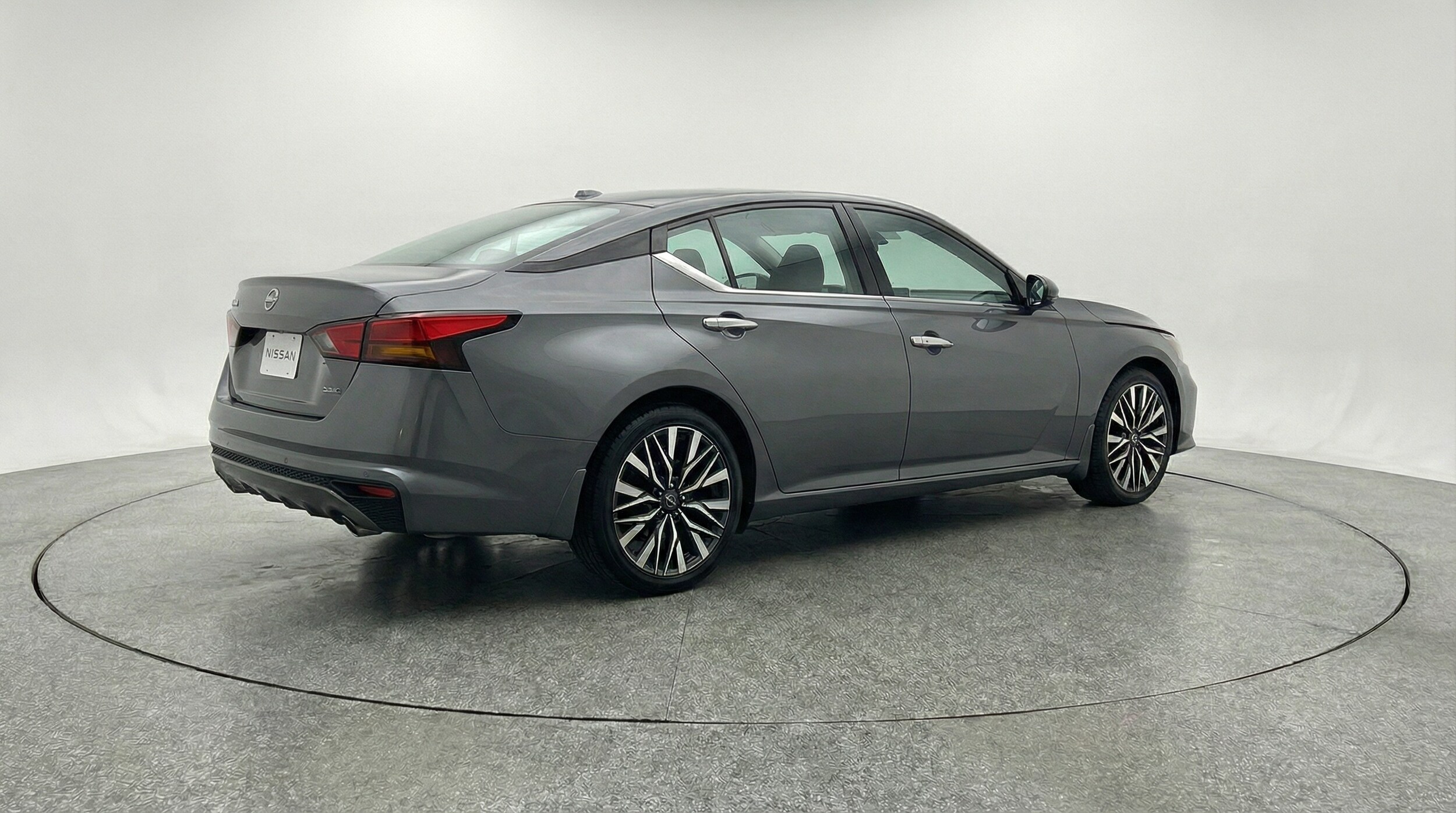 Thumbnail: 2025 Nissan Altima - 7