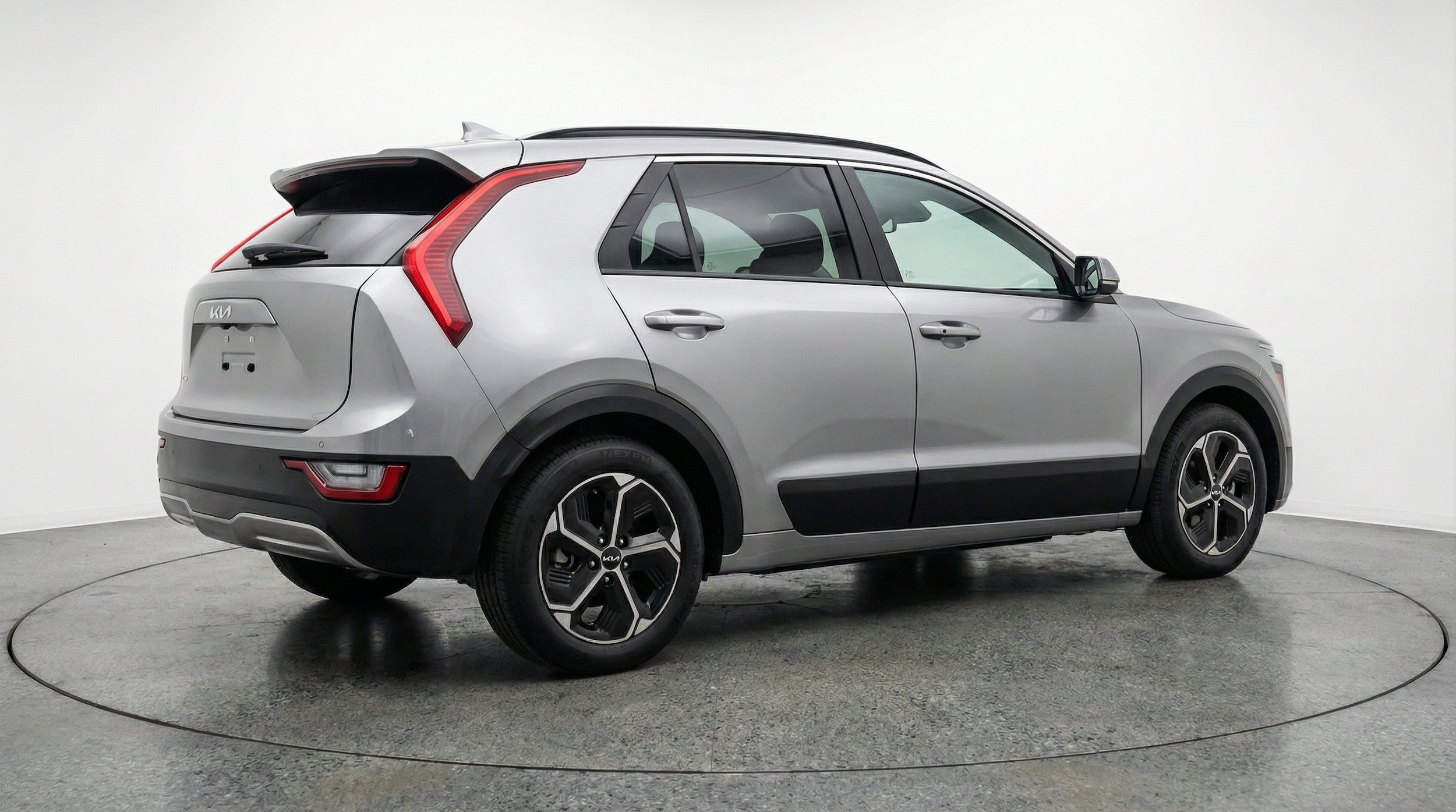 Thumbnail: 2026 Kia Niro - 9