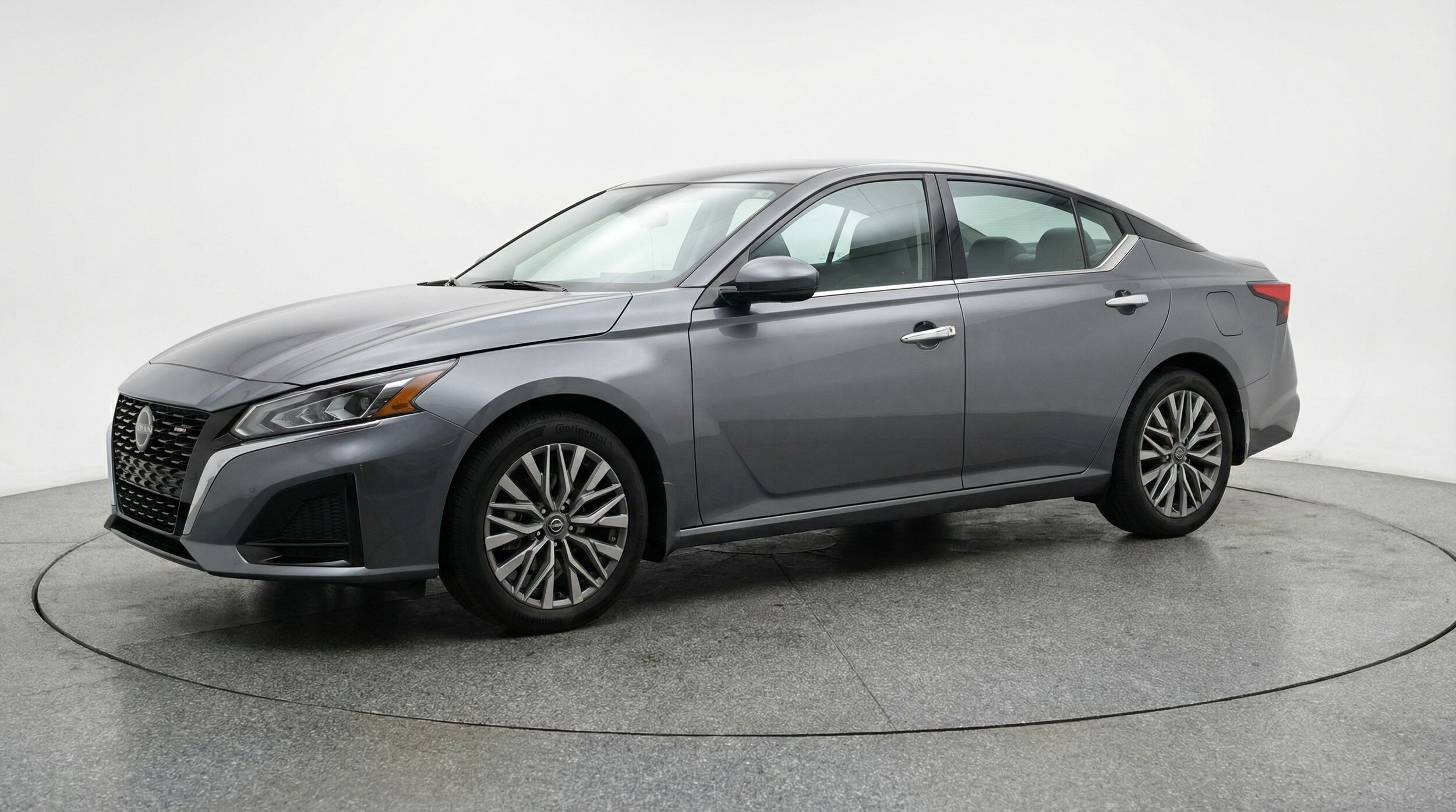 Thumbnail: 2025 Nissan Altima - 3