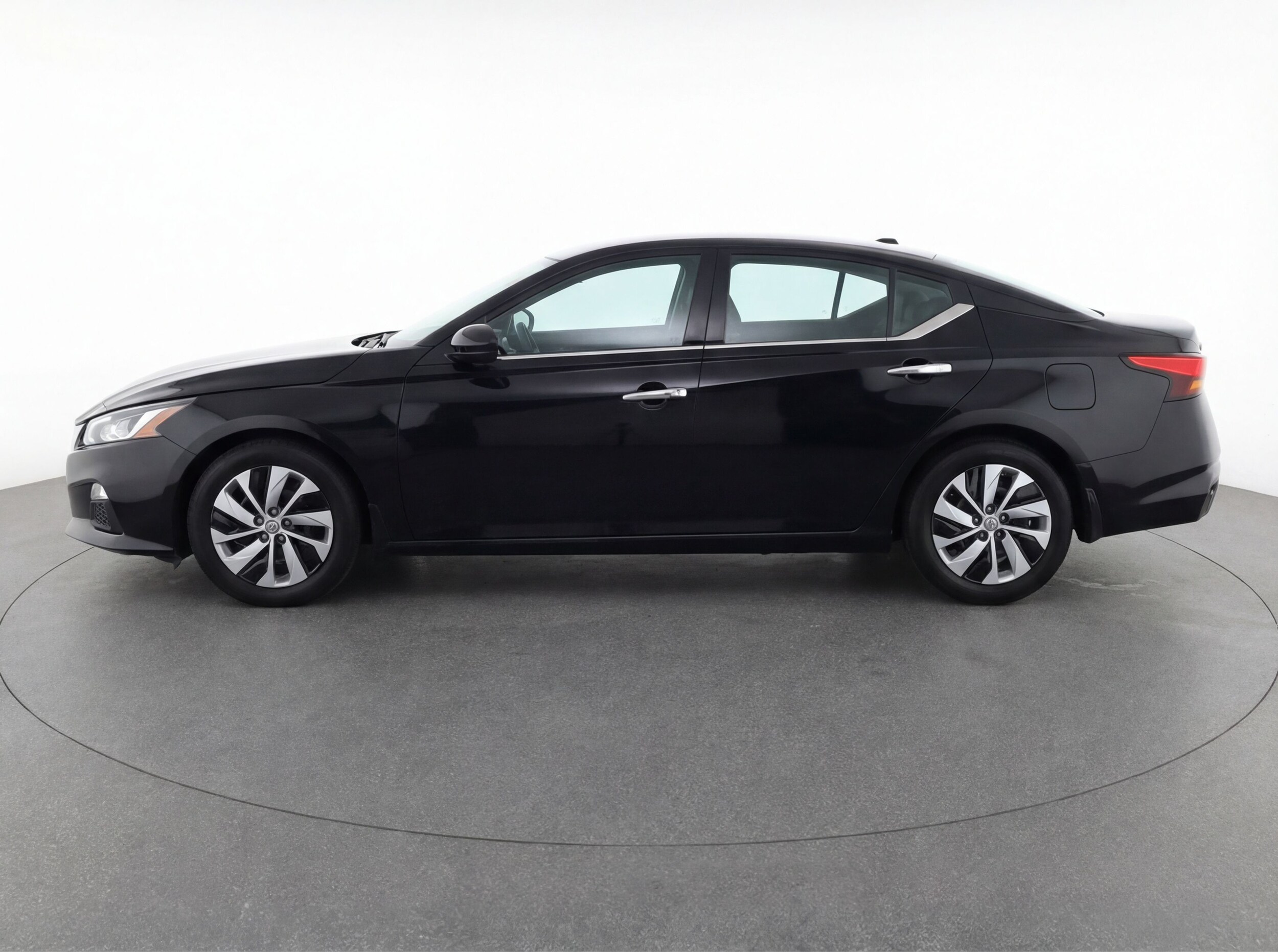 Thumbnail: 2023 Nissan Altima - 4