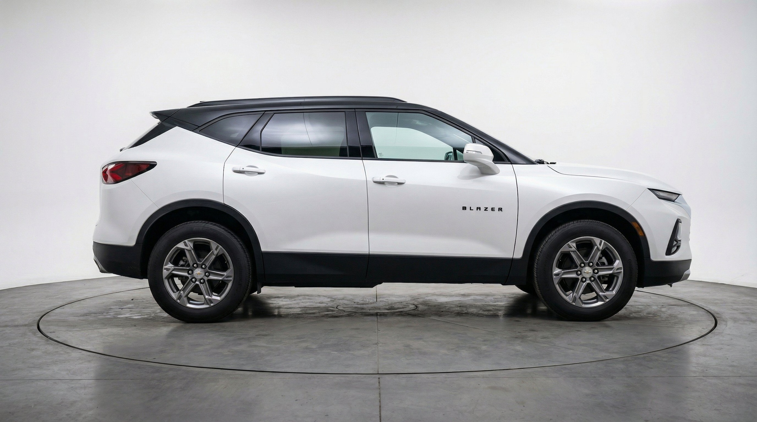 Thumbnail: 2025 Chevrolet Blazer - 10