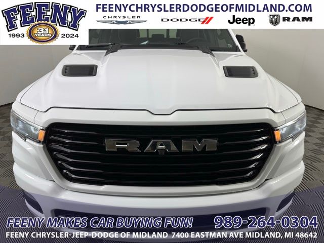 2025 Ram 1500 Laramie photo 2