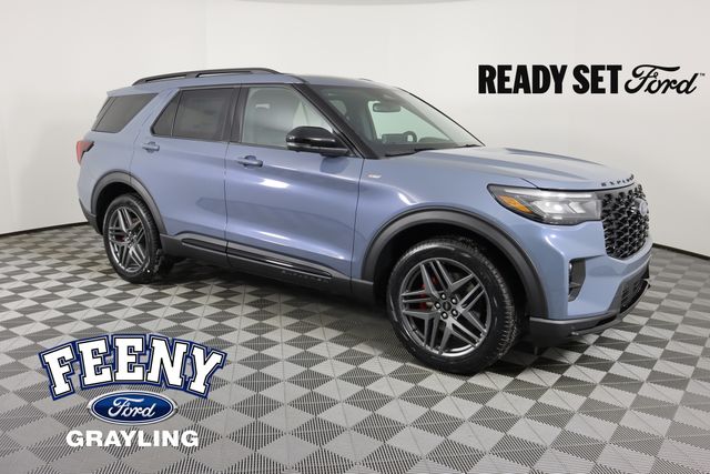 2026 Ford Explorer ST-LINE's photo