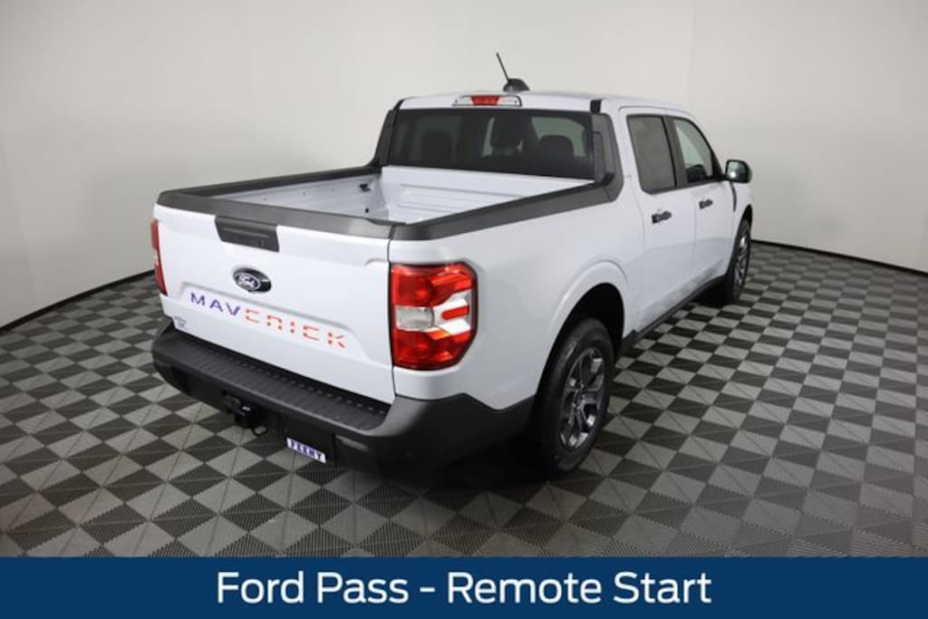 New 2025 Ford Maverick XLT Truck