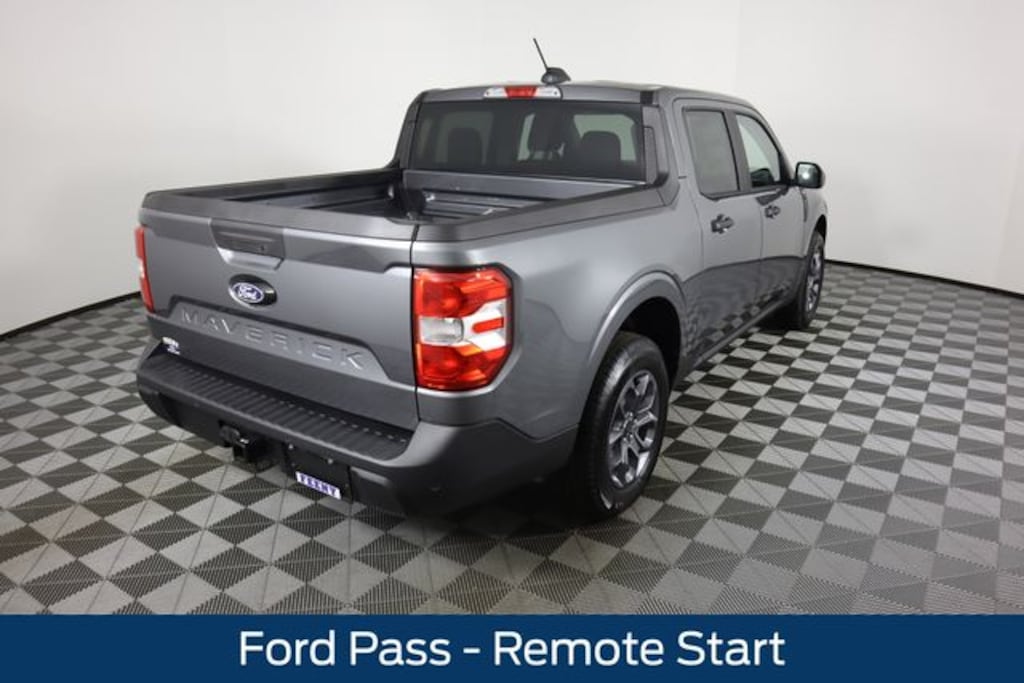 New 2025 Ford Maverick XLT Truck