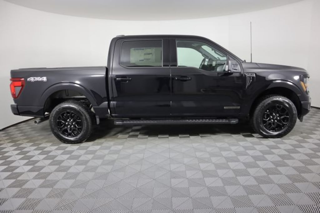 New 2025 Ford F-150 XLT Truck