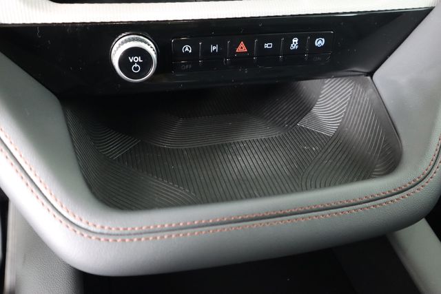 2025 Ford Explorer Active - Photo 51