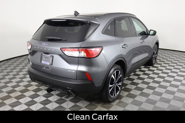 2021 Ford Escape SE photo 2