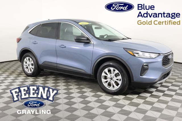 2023 Ford Escape Active's photo