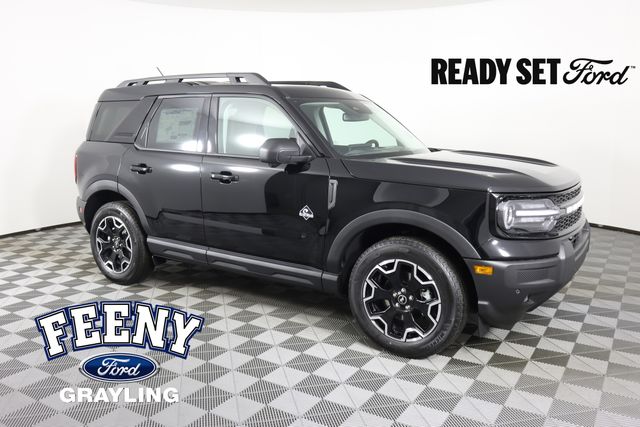 2025 Ford Bronco Sport Outer Banks's photo