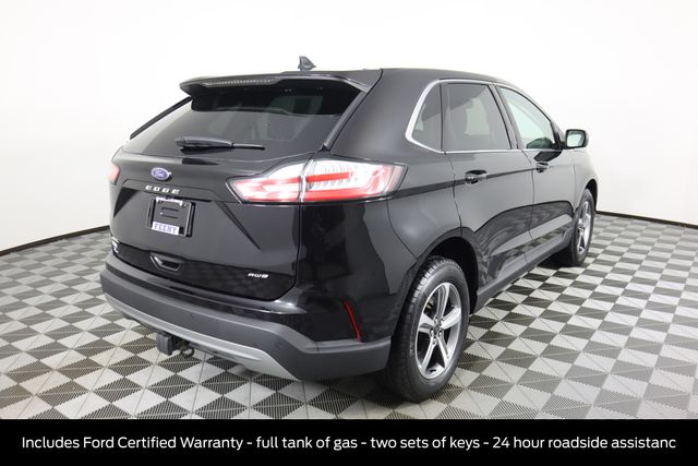 2024 Ford Edge SEL photo 3