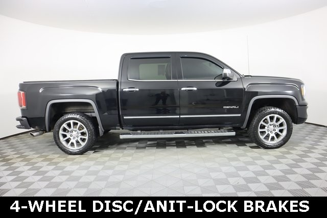 Used 2018 GMC Sierra 1500 Denali Denali with VIN 3GTU2PEJ1JG607107 for sale in Grayling, MI