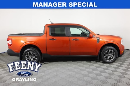 2022 Ford Maverick XLT Truck