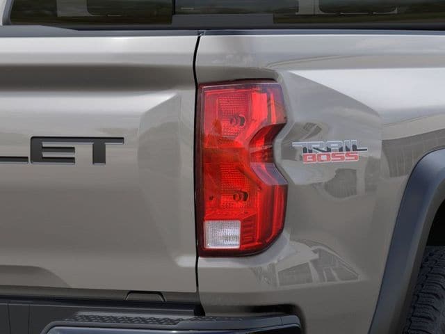 2026 Chevrolet Colorado Trail Boss - Photo 11