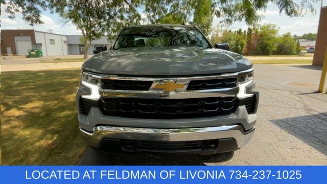 2024 Chevrolet Silverado 1500 LT - Photo 3