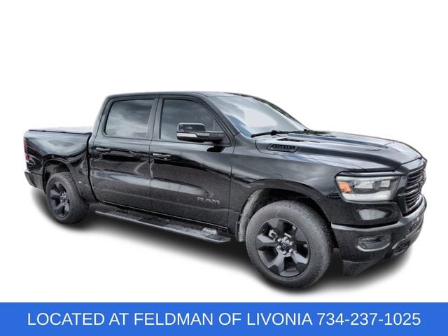 2019 RAM 1500 Big Horn/Lone Star 4x4 Crew Cab 5'7's photo