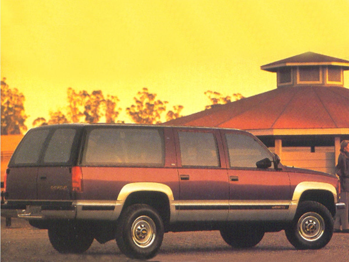 1992 Chevrolet Suburban's photo
